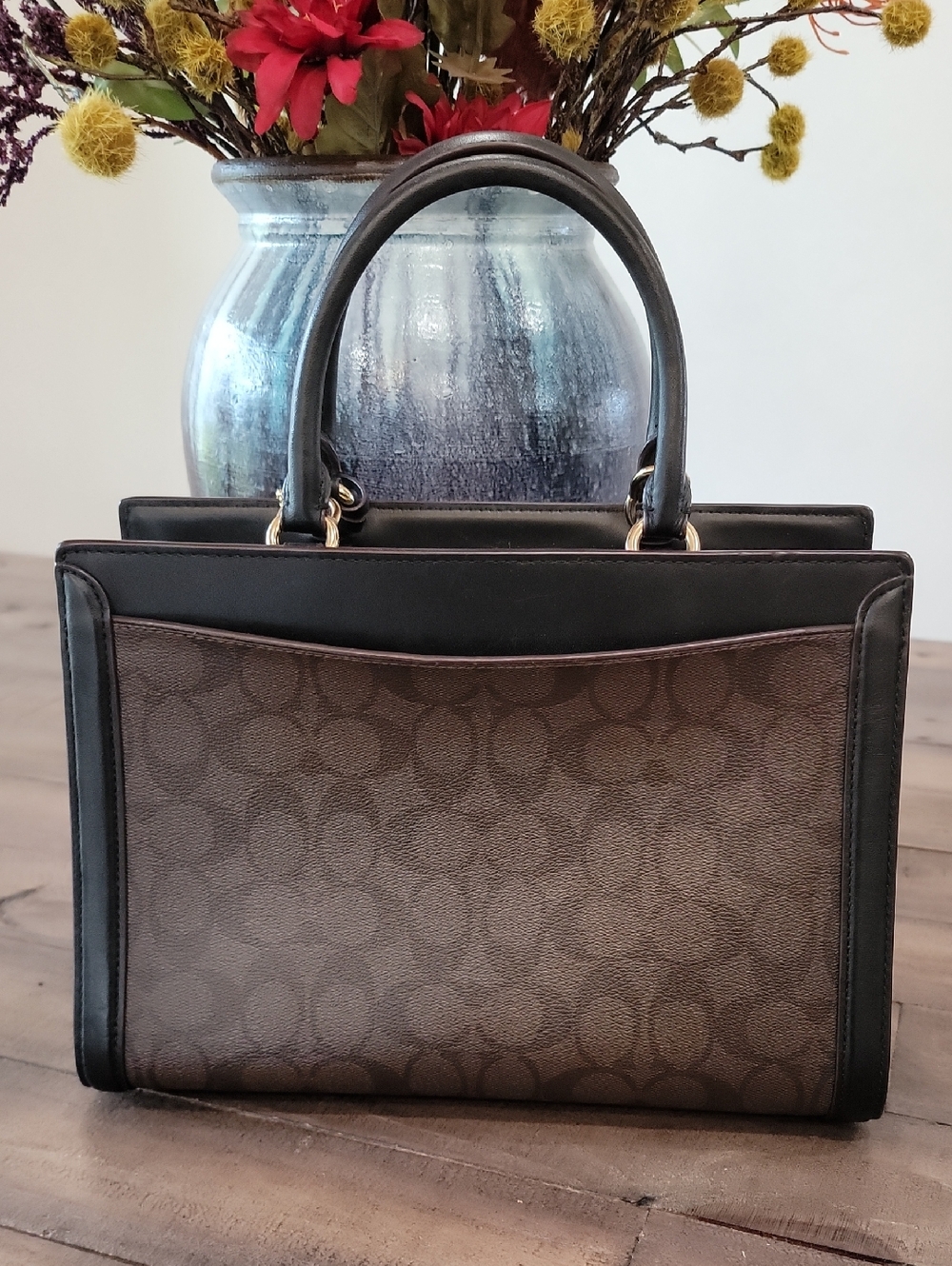 COACH Zoe Carryall Bag in Signature Canvas Print Floral Embroidery w/ lock & key - Picture 5 of 11